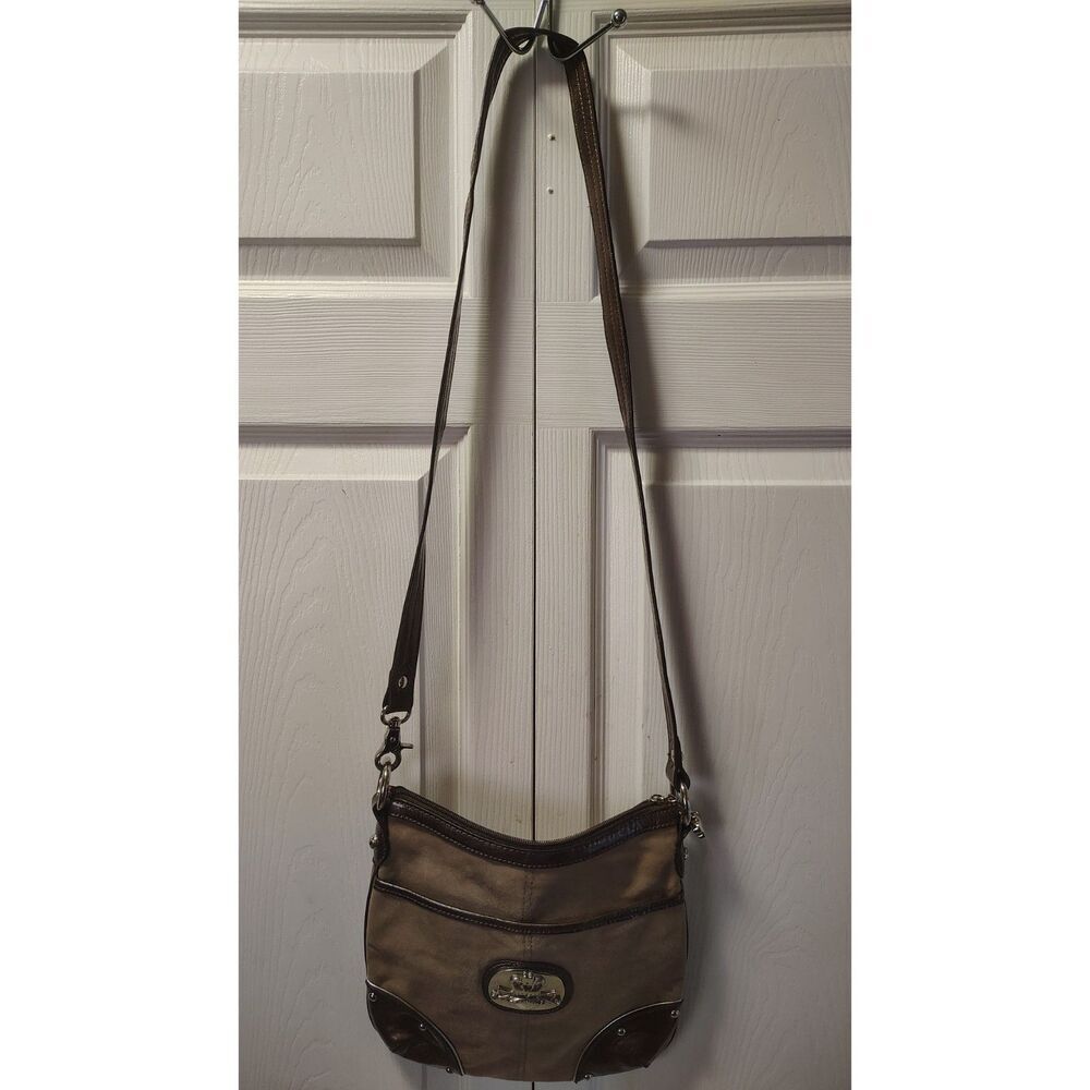 Kathy Van Zeeland Brown and Gold Interior Shoulder Bag‎